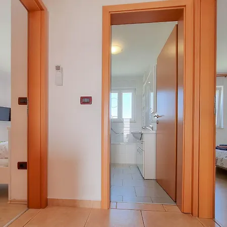 Helles Mit Meerblick, Liegewiese, Grillbereich, Waschmaschine Apartment *