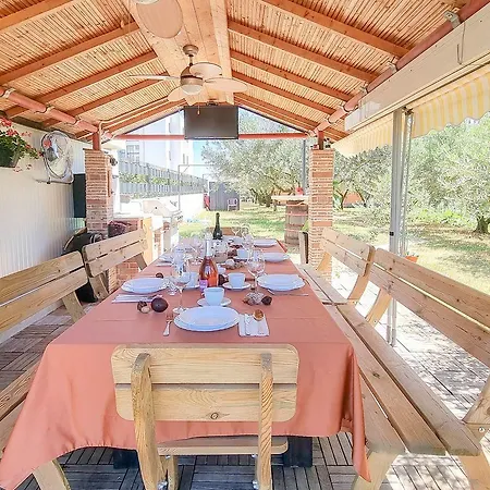 Apartment Helles Mit Meerblick, Liegewiese, Grillbereich, Waschmaschine
